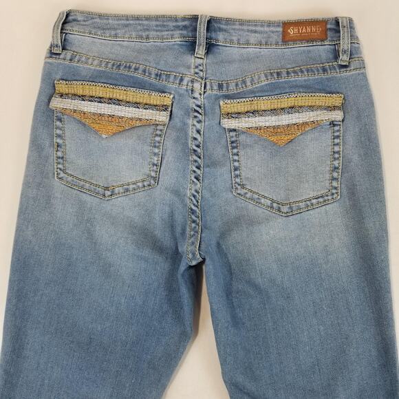 Shyanne Jeans Womens 32 Short Light Wash Blue Bootcut Western Embellished Aztec - Picture 6 of 11